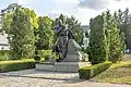 Monument for Taras Sjevtjenko nær indgangen til naturreservatet