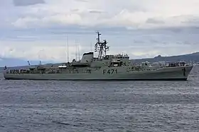 NRP António Enes (F471) ved øen Horta, Azorerne
