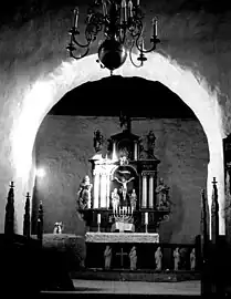 Interiør, koret med altertavle, ca 1961