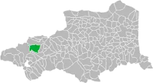 Les Angles' beliggenhed i departementet.