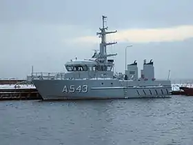 HDMS Ertholm (A543) fortøjet ved Flådestation Korsør