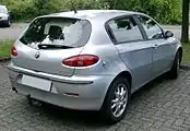 Alfa Romeo 147 femdørs (2001–2004)