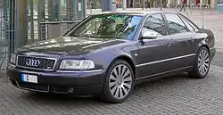 Audi S8 '96−'99