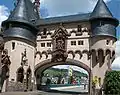 Broporten på Trarbach-siden af Mosel.
