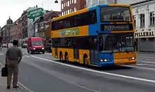 I København blev der i en årrække brugt Dobbeltdækkerbusser på nogle af byens travlere linjer. blandt andet Linje 250S