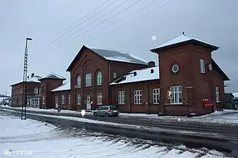 Stationen set fra Banegårdspladsen