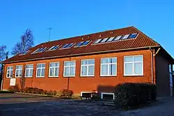 Eckersberg Børneunivers er en fri grundskole med børnehave.