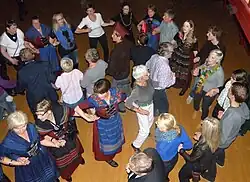 Kædedans i Sjónleikarhúsið, Ólavsøka (Olaj) 2011