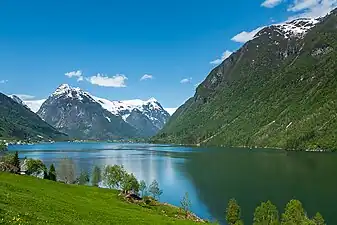 Udsigt mod nord i Fjærland
