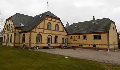 Fjelstrup: Skolebakken 18