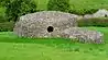 Newgrange sidebygning