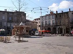 Place de la Républiquei Limoux