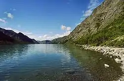 Gjende set fra øst mod vest i retning af Memurubu og Gjendebu.