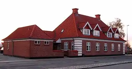 Tårs: Stationspladsen 12
