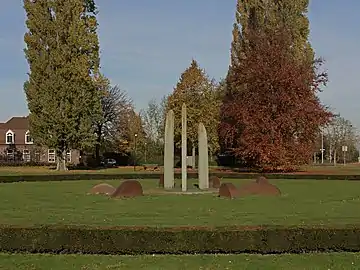 Grubbenvorst, skulptur ved Kloosterstraat