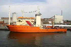 HDMS Gunnar Thorson (A560) lang kaj i Odense