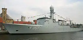 F357 Thetis til kajs i Odense