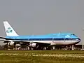 KLM's (PH-BUN) Boeing 747 fly på Schiphol Airport i Amsterdam