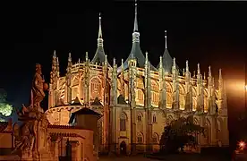 Kutná Hora, Sankt Barbara kirken ved nat