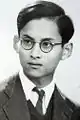 1945: Prins Bhumibol Adulyadej.