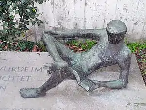 Lesender Jüngling (1989), Skulpturen-Rundgang Schorndorf