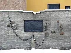 Mindesmærke på stedet for en tysk offentlig henrettelse af 10 polakker i 1940