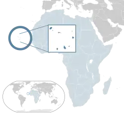  Kap Verdes placering  (mørkeblå)– i Afrika  (lyseblå og mørkegrå)– i den Afrikanske Union  (lyseblå)  –  [Forklaring]