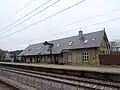 Den tidligere stationsbygning.