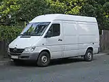 Mercedes-Benz Sprinter T1N 213 CDI kassevogn, første facelift (2000−2002)