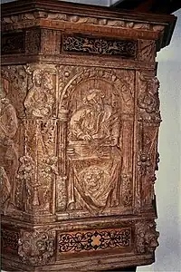 Detalje af prædikestol med evangelisterne