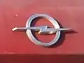 Grundlæggende form af det nuværende logo på en Opel Blitz fra 1968