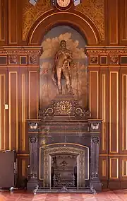 Christian 4. statue over en pejs i Børsen lavet af Bertel Thorvaldsen.