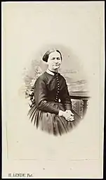 Visitkort(H. Lunde's Fotografiske Atelier (Hamar)