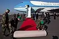 Den røde løber rulles ud foran Air Force One