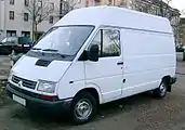 Renault Trafic (1994−2001) som kassevogn med højt tag