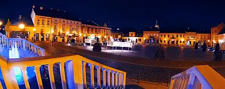 Aftenbillede af markedspladsen