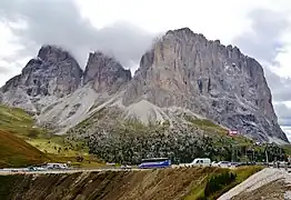 Bjergmassivet Sassolungo ved Sellapasset