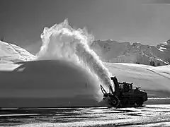 Snerydning på Simplonpasset