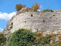 Borgruinen Turina ovenfor byen