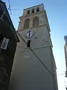 Klokketårnet på den katolske sognekirke