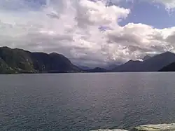 Voldsfjorden sett fra Folkestad