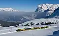 Panoramatog på Kleine Scheidegg med kig mod Grindelwald
