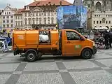 T5 med specialopbygning som skraldebil i Prag