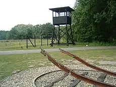 Monument på Westerbork: den knækkede skinne blev brugt til at transportere folk til og fra lejren.