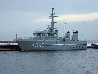 HDMS Ertholm (A543) fortøjet ved Flådestation Korsør