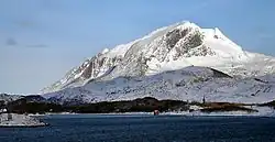 Alstahaug ved Alstahaugfjorden