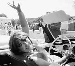 I sin Karmann Ghia, til veteranbilsrallyet på Gärdet i 1990