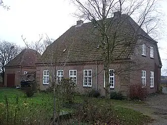 Hinge: Tingskrivervej 38