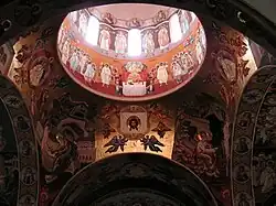 Interiør fra den græsk-katolske kirke i Teiuș