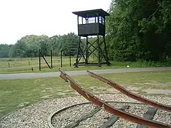 Monument på Westerbork: den knækkede skinne blev brugt til at transportere folk til og fra lejren.